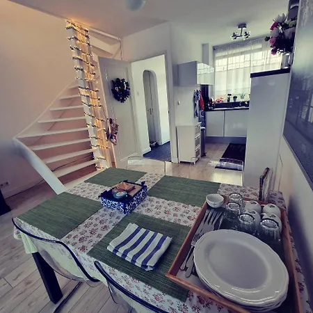 Bed & Breakfast Welcome To The Center Of Diemen
